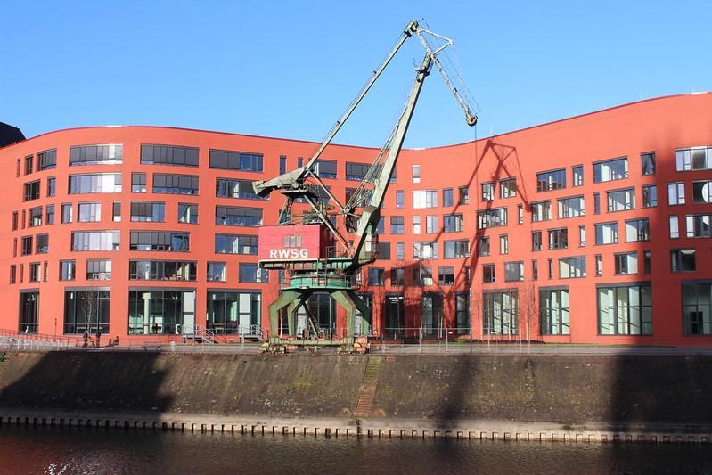 City Apartment Duisburg 2#Netflix &Wlan &Kingsize Bett & Kaffee Maschine & Central & 500M Innenhafen & 2 Min U Bahn Esterno foto
